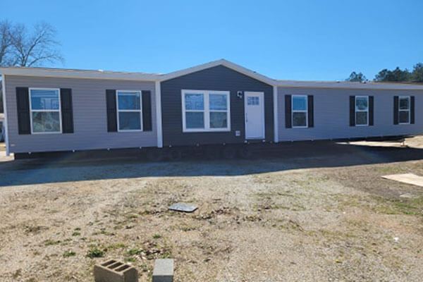 Tallassee Mobile Home for sale
